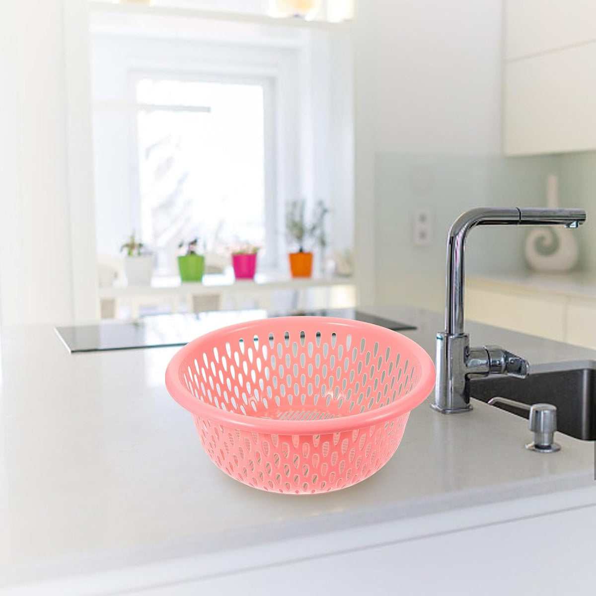 3pcs Plastic Kitchen Colander Set Fruit and Vegetable Washing Basket Strainer over Sink Drainer Food Storage Basket for Home Use Random Color