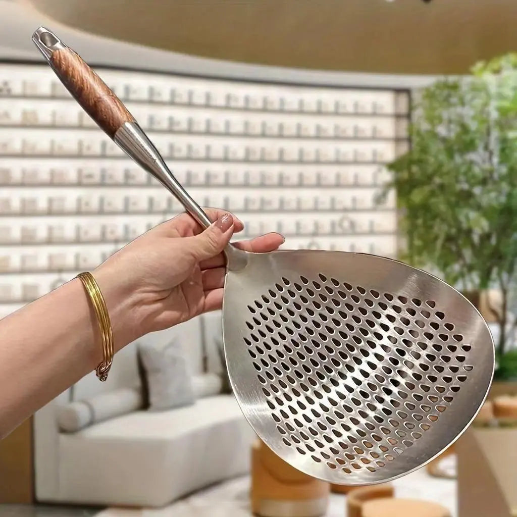 Large Stainless Steel Colander with Wooden Handle, Durable Noodle & Pasta Strainer, Versatile Kitchen Tool for Draining, Rinsing & Cooking, Essential Home Utensil, Dishwasher Safe