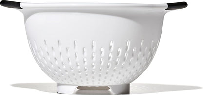 OXO Good Grips Plastic Strainer - 3 Qt Capacity, White