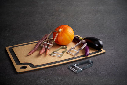 Victorinox REX Straight-Edge Blade Fruit and Vegetable Peeler, Blueberry