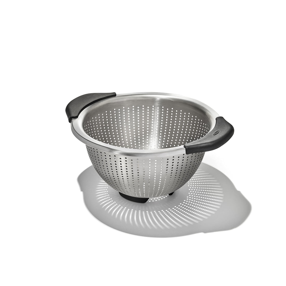 OXO Good Grips Strainer - 5 Qt Capacity, Stainless Steel