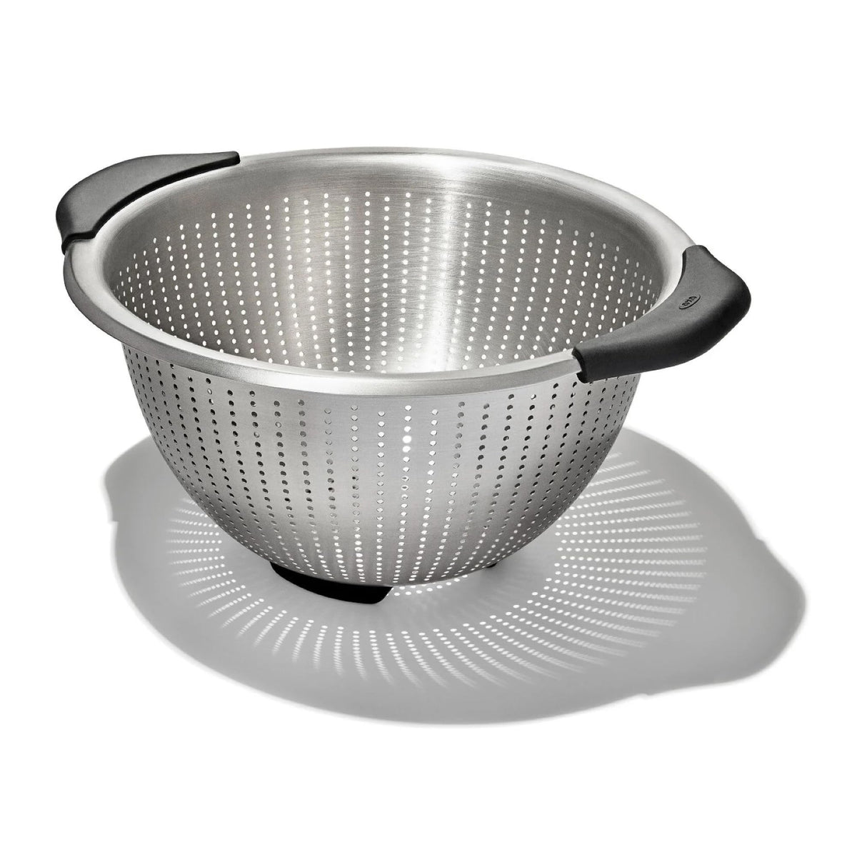 OXO Good Grips Strainer - 5 Qt Capacity, Stainless Steel