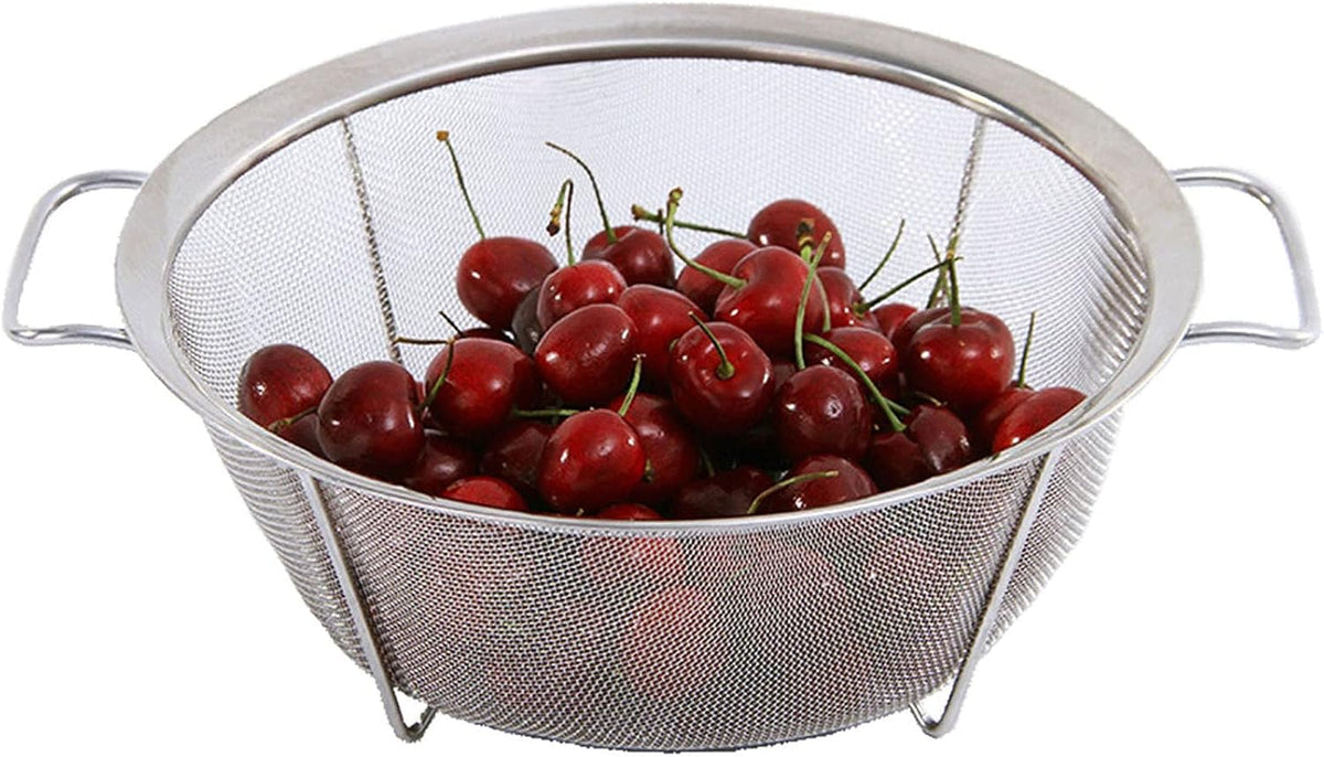AJIODA Stainless Steel Mesh Colander Strainer Basket, 4 Quart Fine Mesh Net Colander with Heavy Duty Handles & Wide Rim & Resting Feet for Strain, Drain, Rinse, Fry, Steam or Cook Vegetables & Pasta