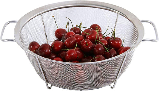 AJIODA Stainless Steel Mesh Colander Strainer Basket, 4 Quart Fine Mesh Net Colander with Heavy Duty Handles & Wide Rim & Resting Feet for Strain, Drain, Rinse, Fry, Steam or Cook Vegetables & Pasta