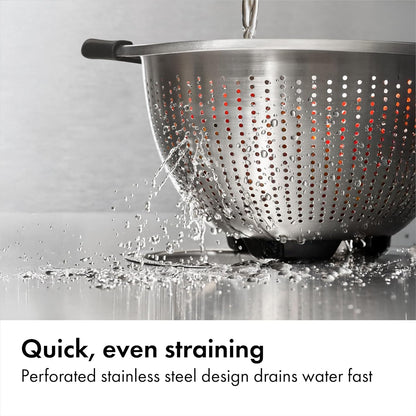 OXO Good Grips Strainer - 5 Qt Capacity, Stainless Steel