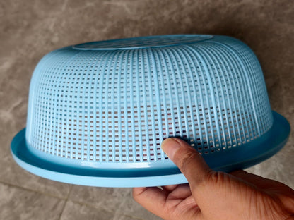 4 pcs Plastic Wash Basket Round Perforated Colander Wash Vegetables and Fruits Drain Cooked Pasta Kitchen Essentials Food Strainer Basket Strainer Kitchen Blue
