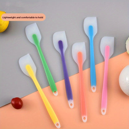 2 Sets Translucent Colored Silicone Spatulas, Random Colors, Integrated Transparent High-Temperature Resistant Nougat Stirring Baking Tool